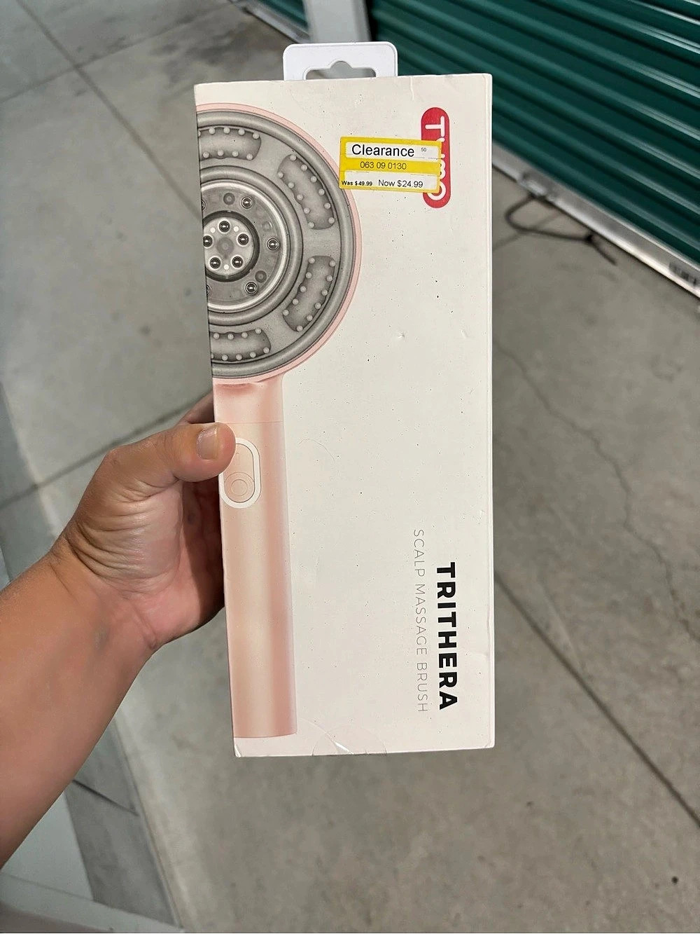 TRITHERA Scalp Massage Brush NWT